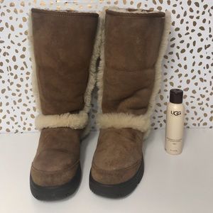 UGG SUNBURST Boots
